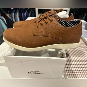 Ben Sherman Tan/Brown Oxford Casual Brand New w/ Box